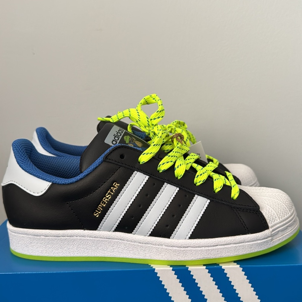 Adidas Superstar x Bored Ape Yacht Club - Picture 2 of 10